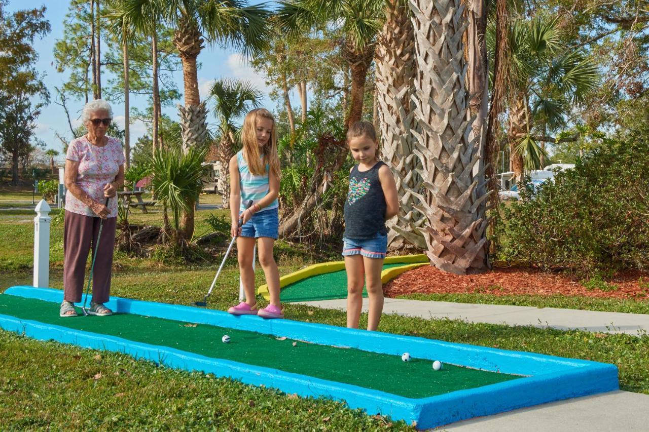 Tropical Palms Resort Селебрейшн Екстер'єр фото