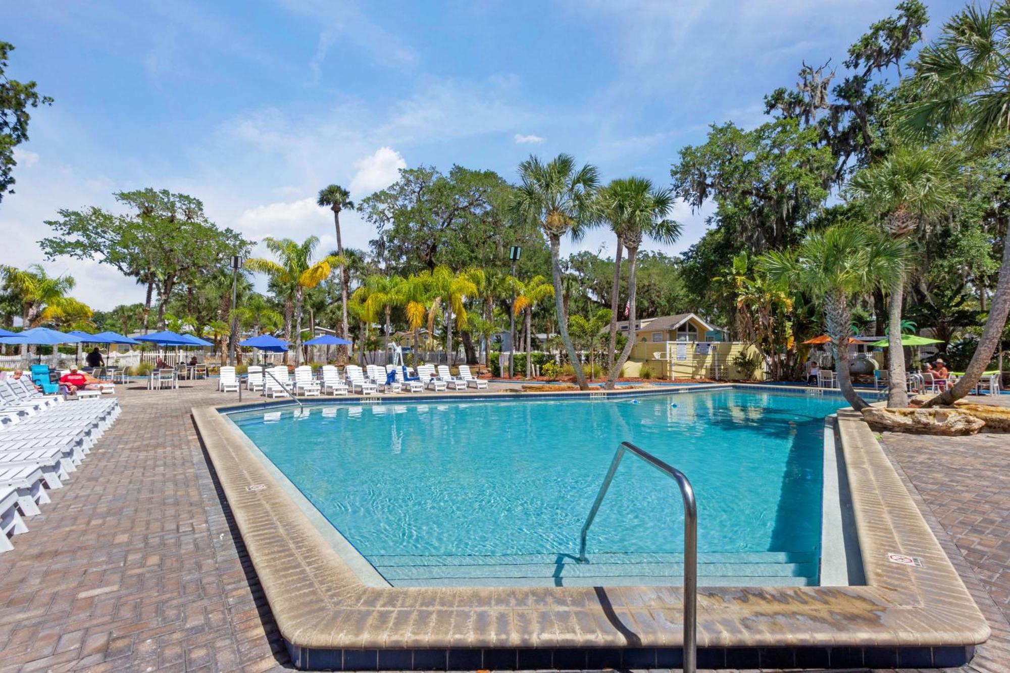 Tropical Palms Resort Селебрейшн Екстер'єр фото